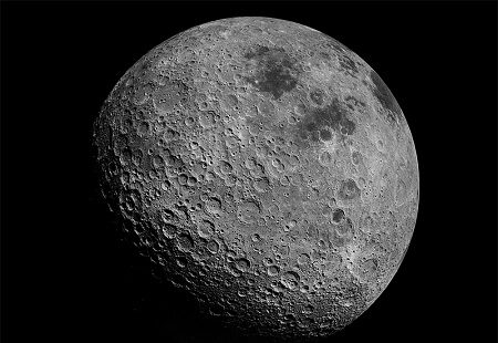 
 Sains Buktikan Bulan Menjauhi Bumi Layaknya Keterangan Alquran