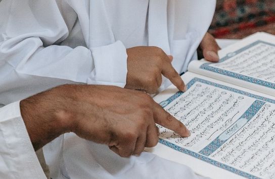 
 7 Isi Kandungan Al Quran, Yuk Jadikan Pedoman dan Petunjuk Hidup